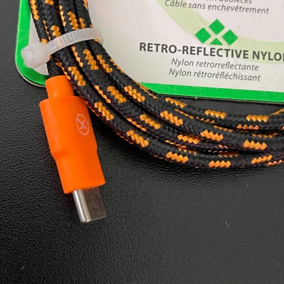 6FT USB Type-C to USB-A Charge & Sync Cable with Hi-Vis Prismatic Tips and Retro - Picture 3 of 3